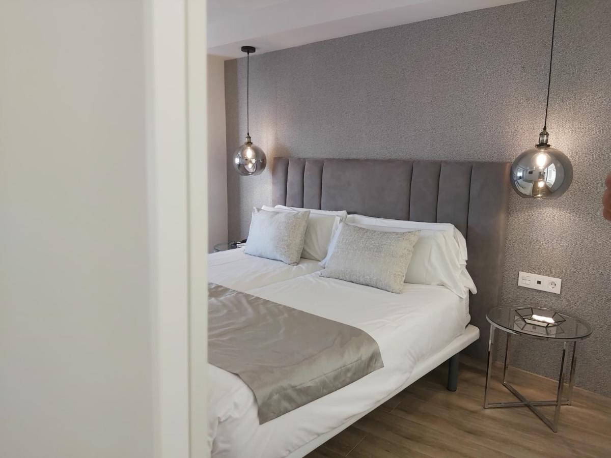 Del Parque Flats Flores Premium Malaga Exterior photo