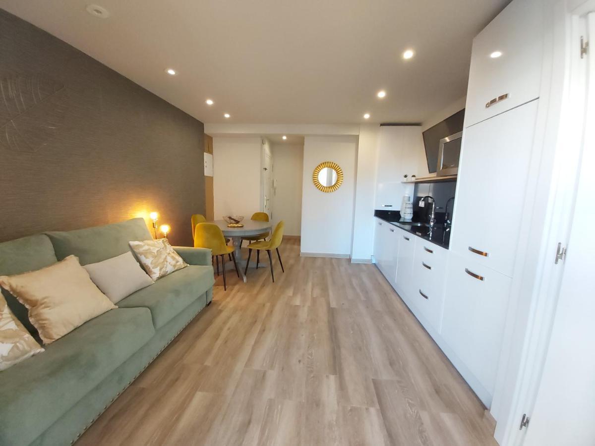 Del Parque Flats Flores Premium Malaga Exterior photo